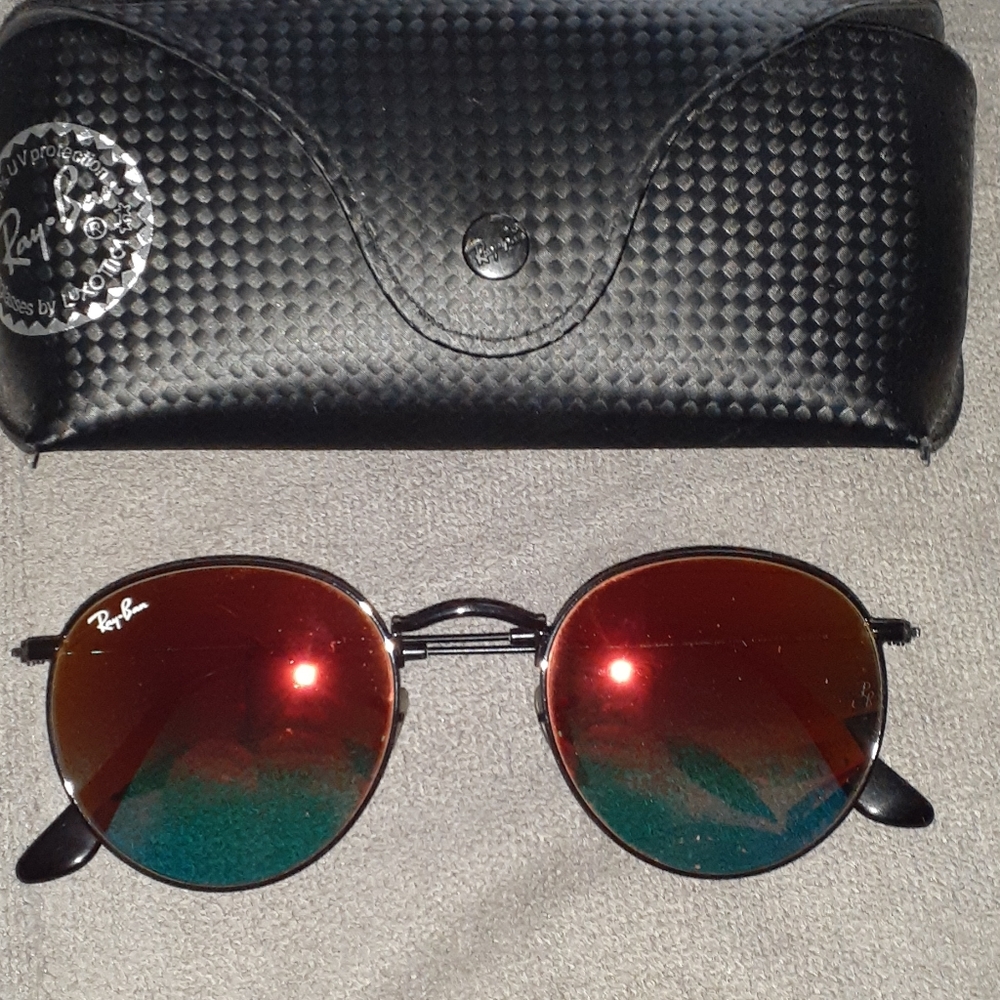 Ray ban
